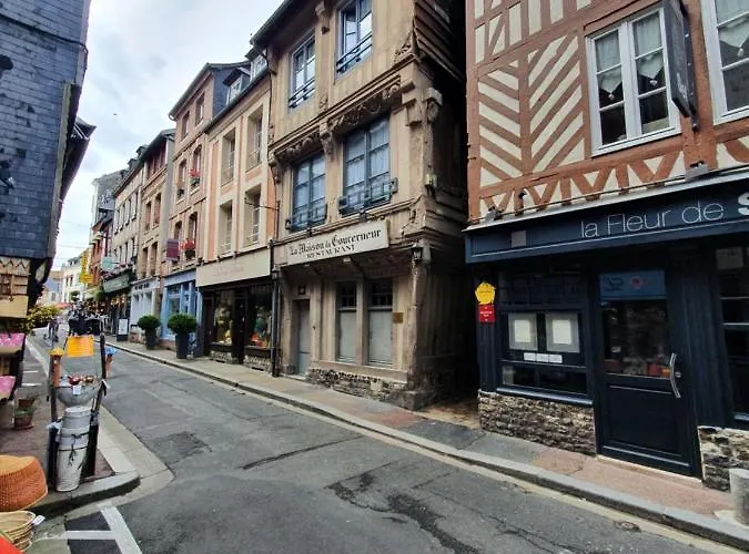 L Haute Du Gouverneur Honfleur